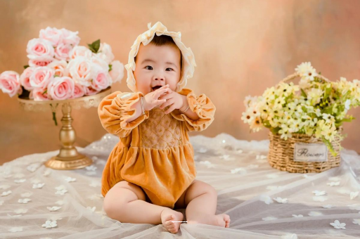 长垣宝宝前额突出正常吗